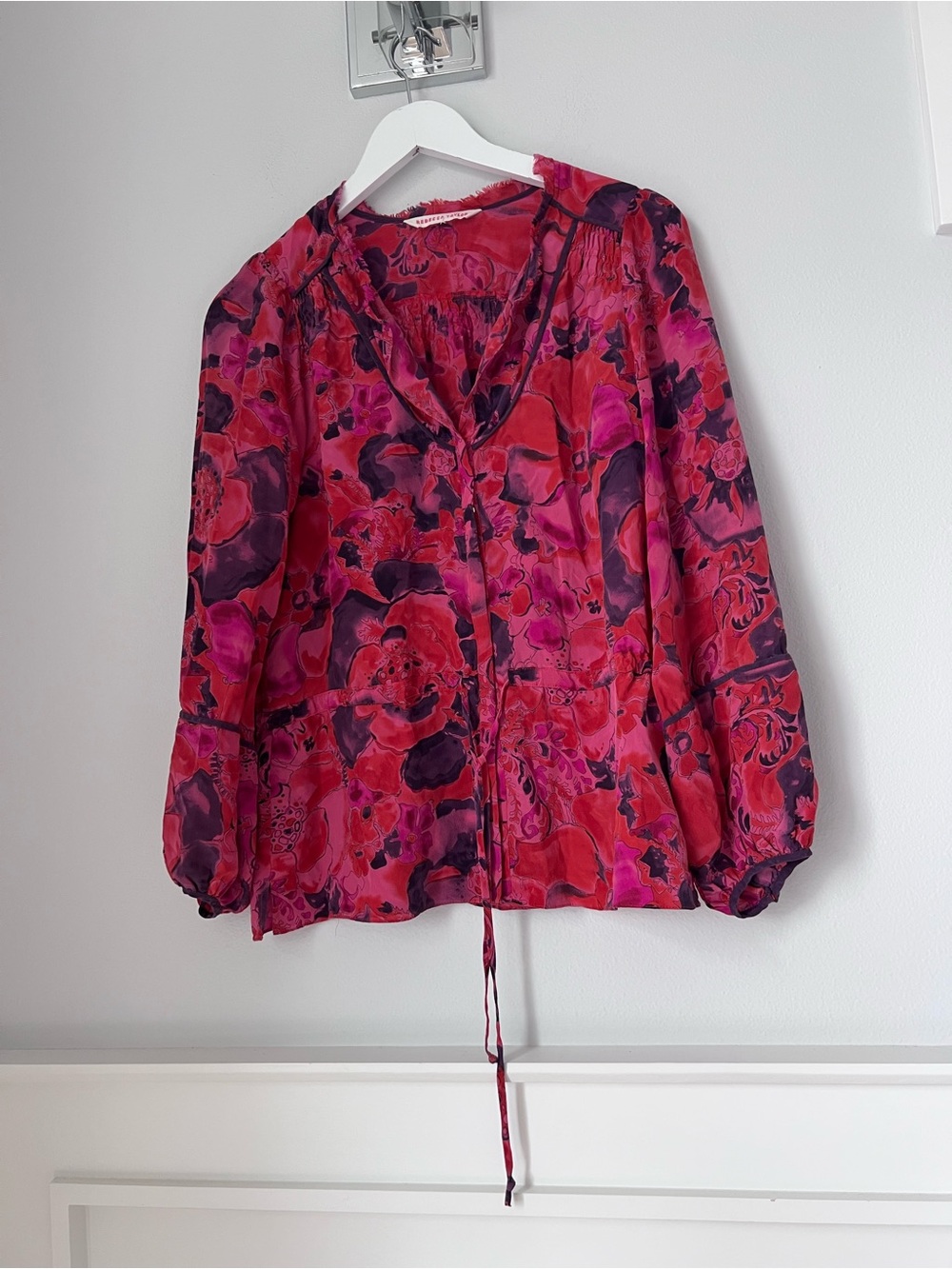 Rebecca Taylor Pink & Magenta Floral V-Neck Tie-Front Blouse silk